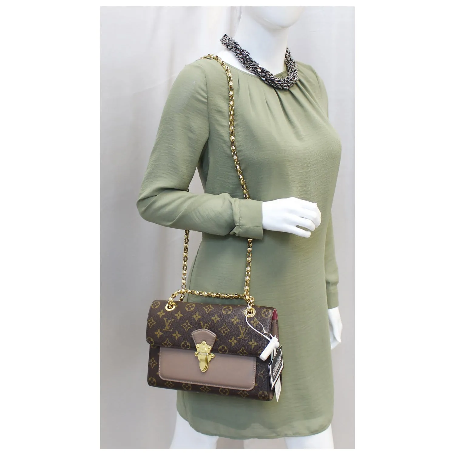 LOUIS VUITTON Victoire Monogram Canvas Shoulder Crossbody Bag